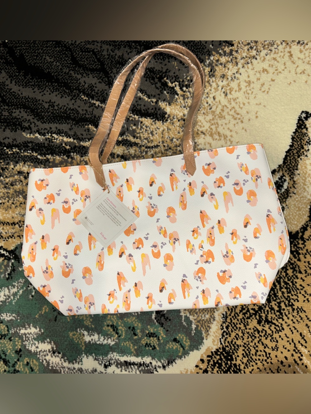 Modern Tote - Picture 3 of 7